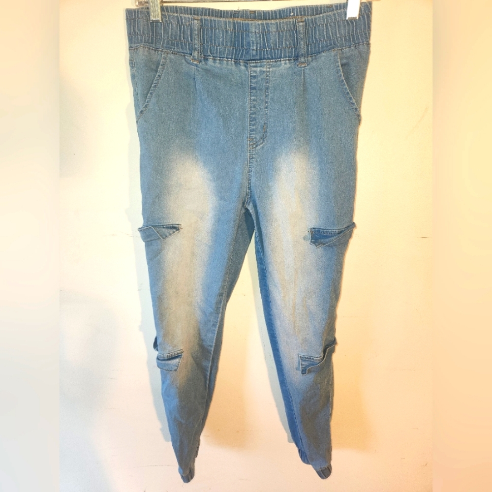 V.I.P. womens jeans size 9